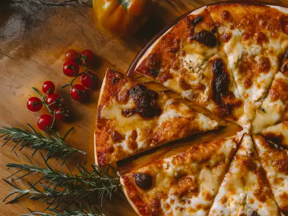 Cours de cuisine en ligne - Pizza traditionnelle et sans gluten fraîchement faite à la main