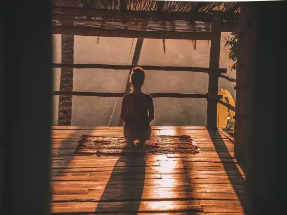 Tiêu hóa tốt hơn với thói quen buổi sáng